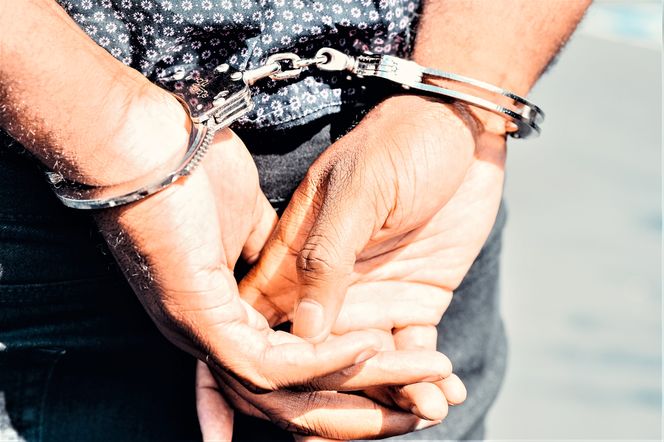 Siedział za próbę gwałtu. Wyszedł z więzienia i znów to zrobił