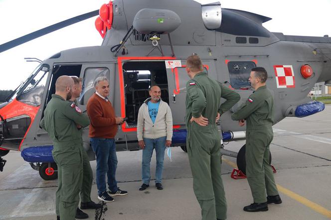 Uratowani żeglarze podziękowali pilotom
