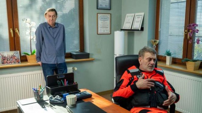 Na sygnale odc. 729. Wiktor Banach (Wojciech Kuliński), terapeuta Stefan Nowak (Sebastian Konrad)