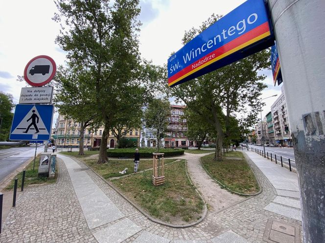 Wrocław. 15 lat "libacji na skwerku"