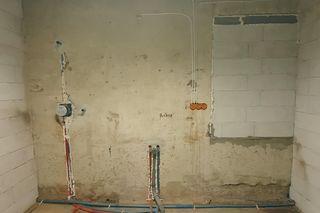 Metamorfoza starej stolarni w dom