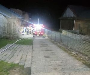 Iwo uratował rodzinę z pożaru.