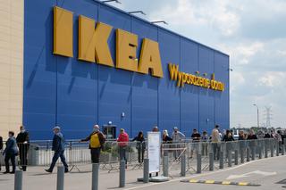 Oblężenie sklepu IKEA w Katowicach! Tłumy też w innych centrach handlowych. Ludzie ruszyli na zakupy