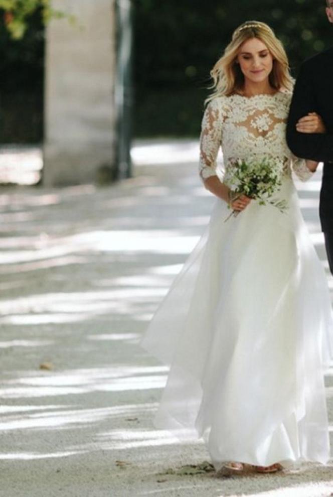 Porównaliśmy suknie ślubne córek premierów. Kasia Tusk i Ola Morawiecka postawiły na ten sam styl! 