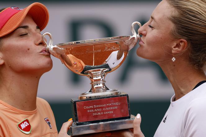 Francuzka Kristina Mladenovic i Węgierka Timea Babos