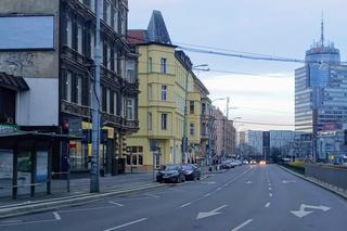 Koronawirus uśpił Szczecin. Mniej samochodów na ulicach, centrum bez korków [ZDJĘCIA]