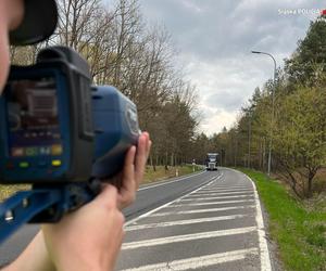 Kontrola prędkości przez policję śląską