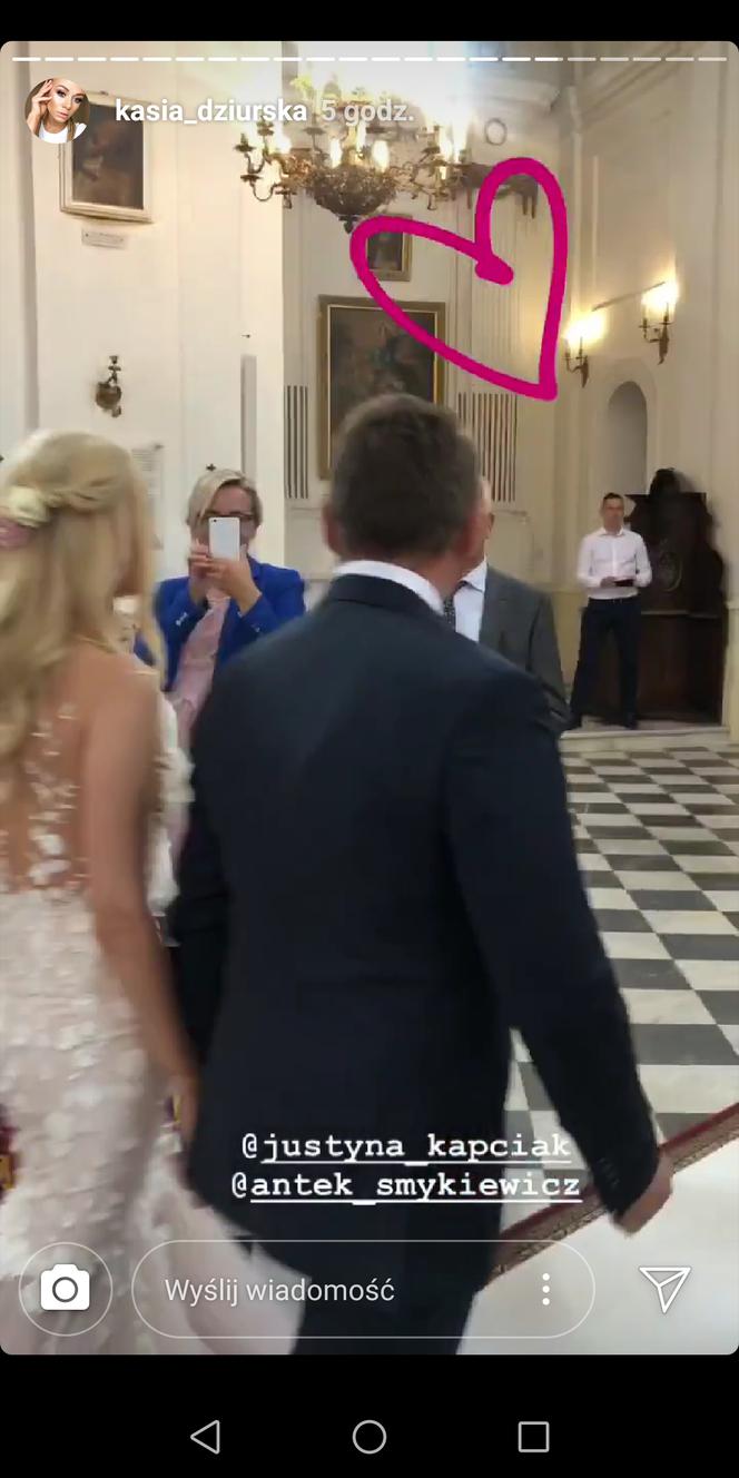 Kasia Dziurska na ślubie Antka Smykiewicza