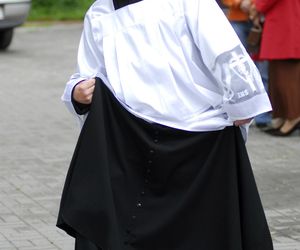 Tak Mateusz i Matylda Damięccy wspominali swojego tatę w Dzień Ojca. Każde po swojemu