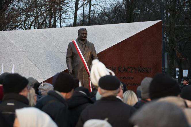 Odsłonięcie pomnika Lecha Kaczyńskiego przy Placu Teatralnym w Lublinie