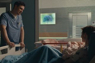 	Na dobre i na złe odc. 959 finał sezonu. Blanka (Pola Gonciarz), jej córka Nina (Michalina Grot), Krzysztof Radwan (Mateusz Damięcki)