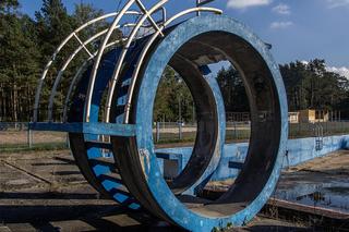 Basen w Nowej Dębie - zdjęcia. Modernizm COP w pełnej krasie