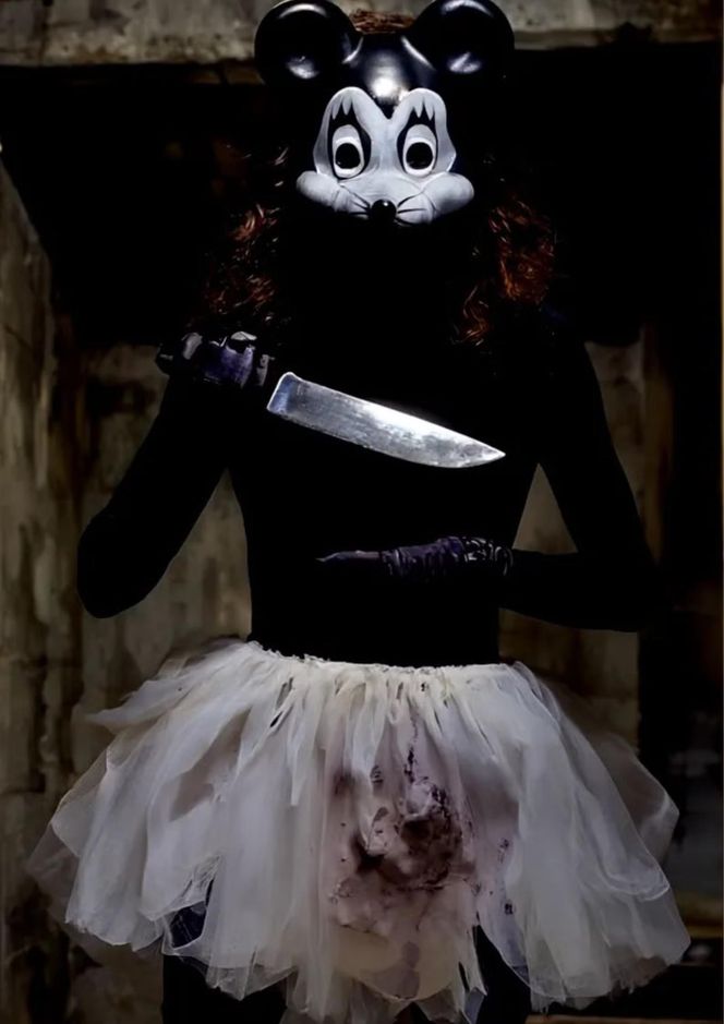 Minnie's Midnight Massacre / Myszka Minnie jako horror