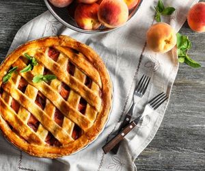 Do szarlotki wybieram te owoce. To pyszne ciasto z kratką zachwyca każdego 