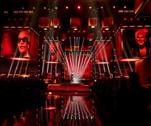 Koncert dla Kory Falowanie i spadanie 