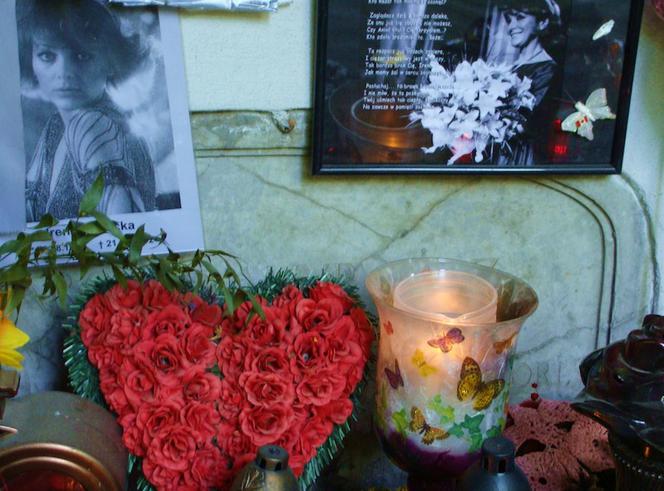 Grób Ireny Jarockiej jest okradany