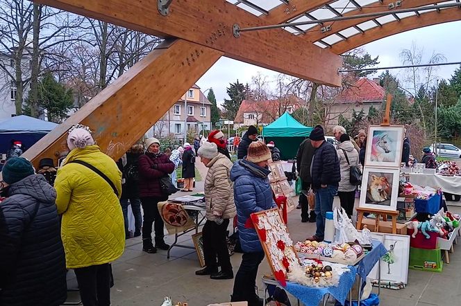 Świąteczny Jarmark Rękodzieła na Pogodnie