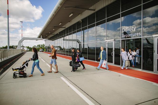 Więcej połączeń i nowe kierunki! Dokąd polecimy z Łodzi?