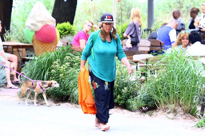 Agnieszka Fitkau-Perepeczko na plaży w Sopocie