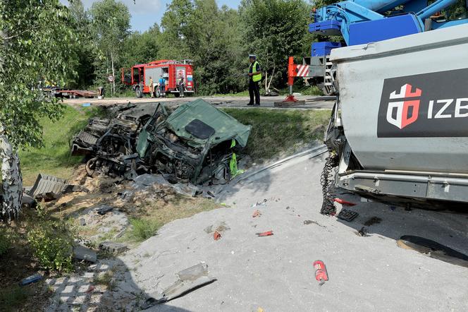 Koszmar w Grębiszewie. Widok zmasakrowanych ciał był przerażający. Od tej tragedii minął rok