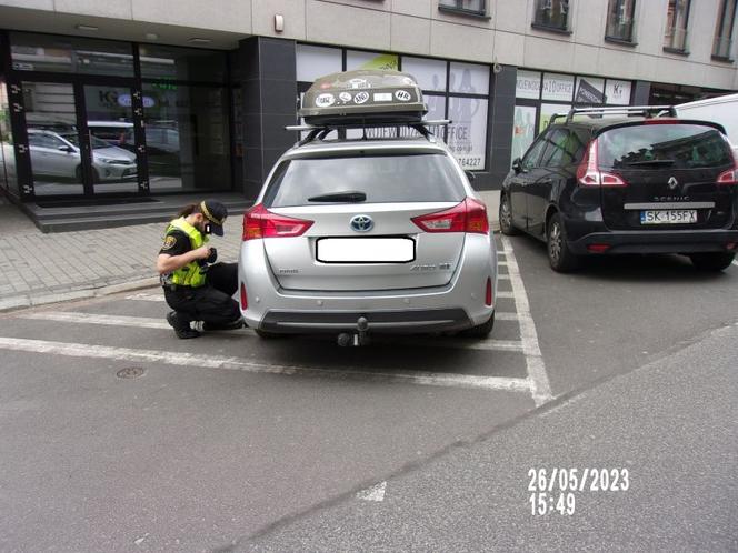 "Najlepsi" kierowcy są w Katowicach. A jak świetnie parkują! I jeszcze są potem zdziwieni mandatami