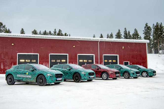 Jaguar I-Pace w ośrodku testowym w Szwecji
