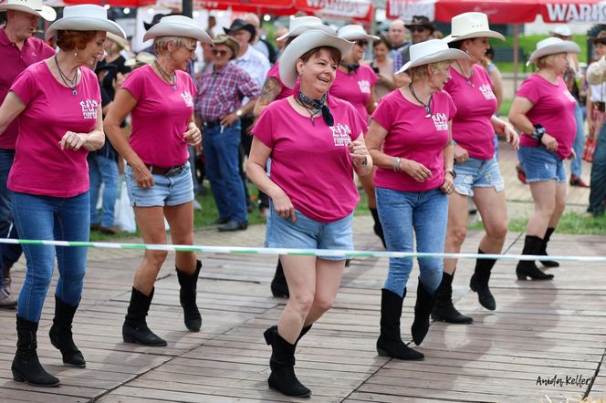 Piknik Country i Folk 2025. Tysiące fanów muzyki przyjechały do Mrągowa na kultowy festiwal