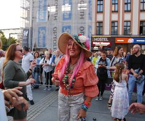 Potańcówka w centrum Katowic. Wyspiański znów porwał tłumy do szalonej zabawy