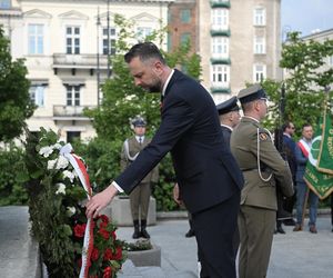 Władysław Kosiniak-Kamysz apeluje o jak najszybsze zakończenie prac nad projektem o wychowaniu patriotycznym