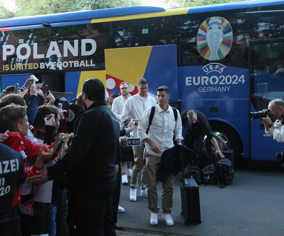 Euro 2024. Piłkarzy przywitał tłum kibiców! Reprezentacja jest już na miejscu 