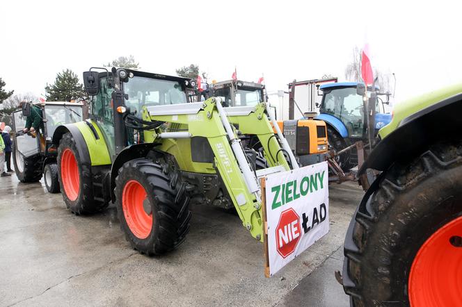 Strajk rolników. Na Śląsku blokują główne drogi