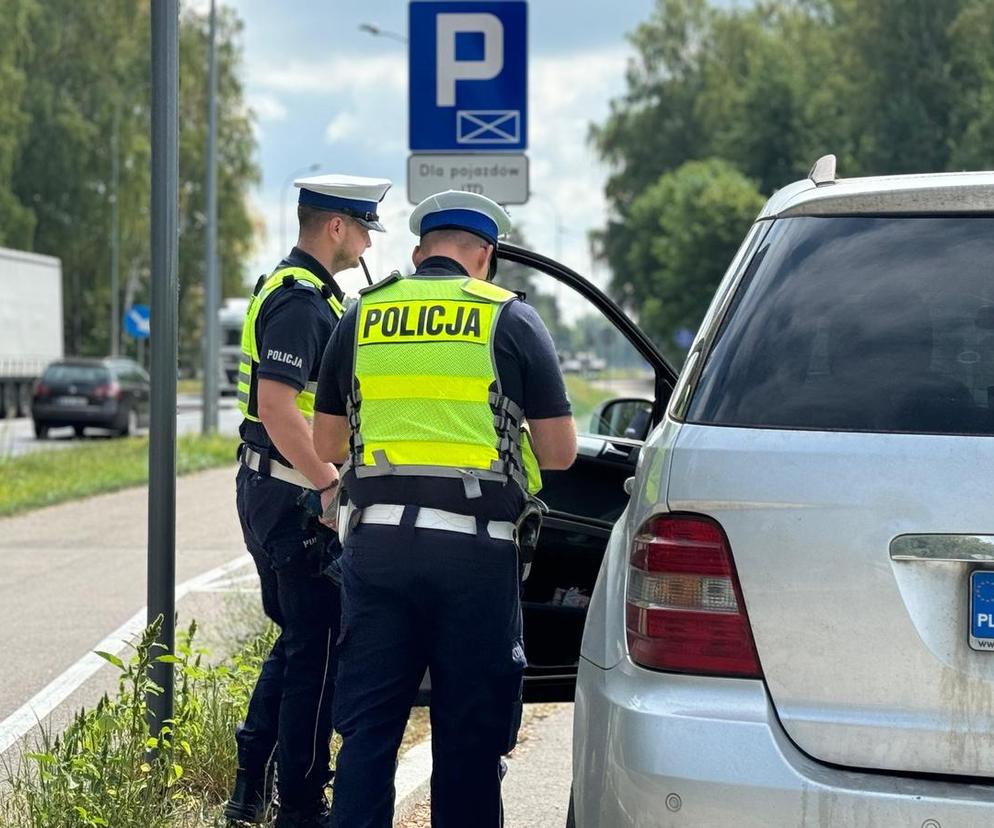 Ten nowy wysoki mandat was załamie. 1500 zł kary od policji za jazdę bez tego dokumentu!