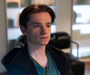 Na dobre i na złe odc. 970. haker Drago (Piotr Gadomski)