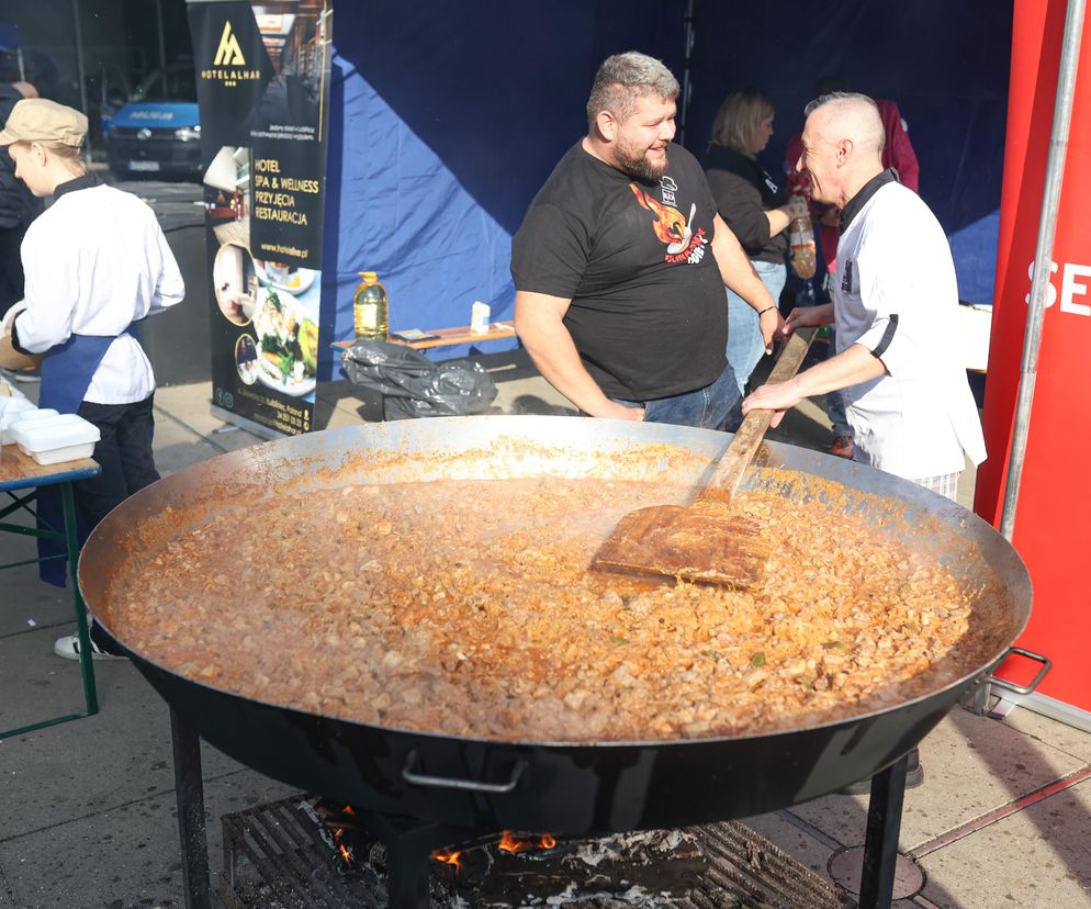 Kulinarny Ogień połączył kucharzy, lekarzy i smakoszy na rynku