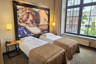 Polacy mieszkają jak królowie