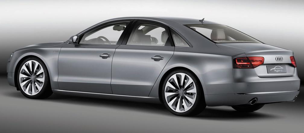 Hybrydowe Audi A8