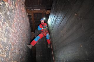 Podziemna eksploracja to jego pasja. Rafał kręci filmy, które wywołują gęsią skórkę 