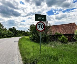 Listonosz Leszek wracał do żony z bukietem róż. Tragiczny wypadek wszystko przekreślił
