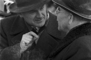 ZAGADKA PRL. Zadanie logiczne z czasów PRL: Rozwiąż i baw się dobrze!