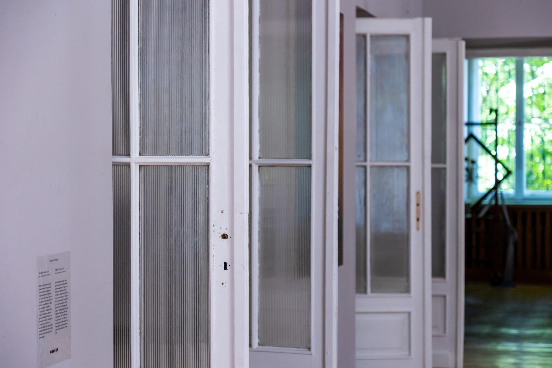 NADA Villa czyli Willa Gawrońskich w Warszawie - zdjęcia wnętrz zabytkowego pałacu i byłej ambasady