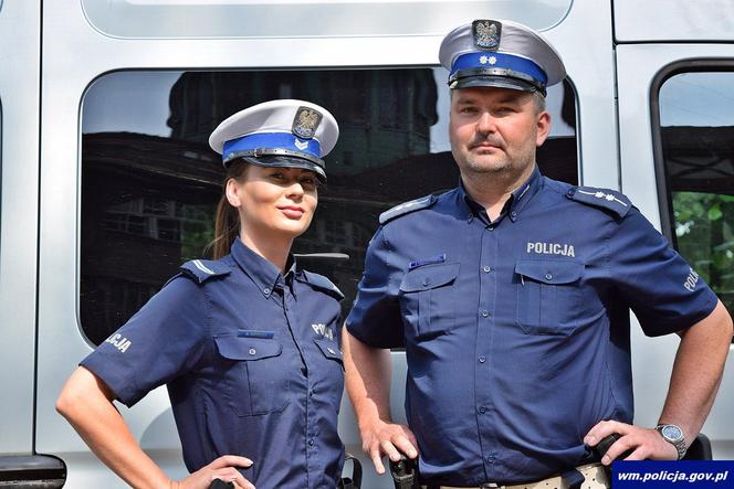 Policjanci uratowali życie