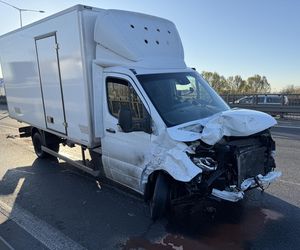 Tragiczny wypadek na S8 w Warszawie. Jedna osoba nie żyje, duże utrudnienia!