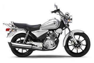 Yamaha YBR125 Custom, cena 11 900 zł, moc 10 KM przy 7800 obr./min.