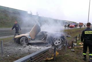 Luksusowe Lamborghini paliło się na A1 koło Tournia! W środku był 42-latek