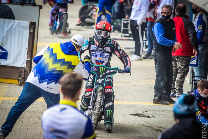 eWinner Apator Toruń - Abramczyk Polonia Bydgoszcz 60:30, zdjęcia z Motoareny