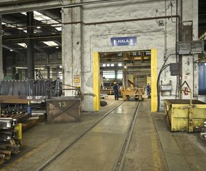 Kraków buduje Warszawie plac Zawiszy. Byliśmy w fabryce, gdzie powstanie 121 elementów wielkiej układanki