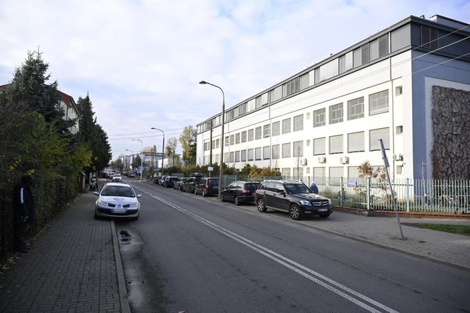 Porywacze dzieci grasują w Warszawie?! „Próbowali nakłonić 9-latka, żeby wsiadł do auta”. Rodzice przerażeni