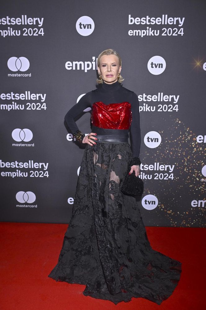 Joanna Racewicz przeszła przez piekło. Od śmierci jej męża minęło już 15 lat