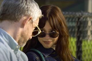 Kadry z filmu Miller's Girl