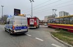 Łódź. Wypadek na skrzyżowaniu Aleksandrowskiej z Rydzową. Tramwaj zderzył się z ciężarówką [ZDJĘCIA].